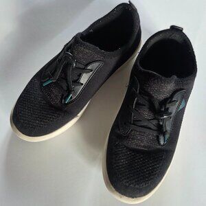 Vessi Kids Weekend Waterproof Sneaker - Asphalt Black Size J4